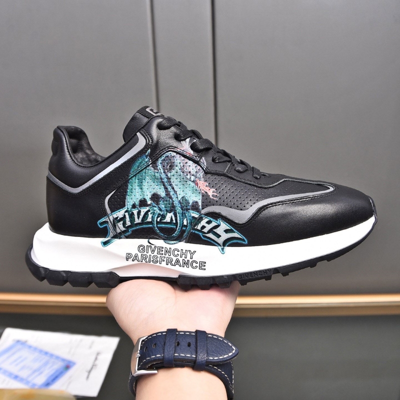 Givenchy Sneakers